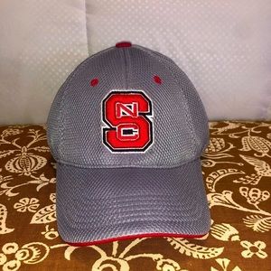 NC State Wolfpack NCAA Booster Med / Lg  Hat